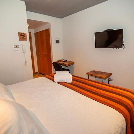 Hotel Cumbres Del Sur Pucón Exteriör bild